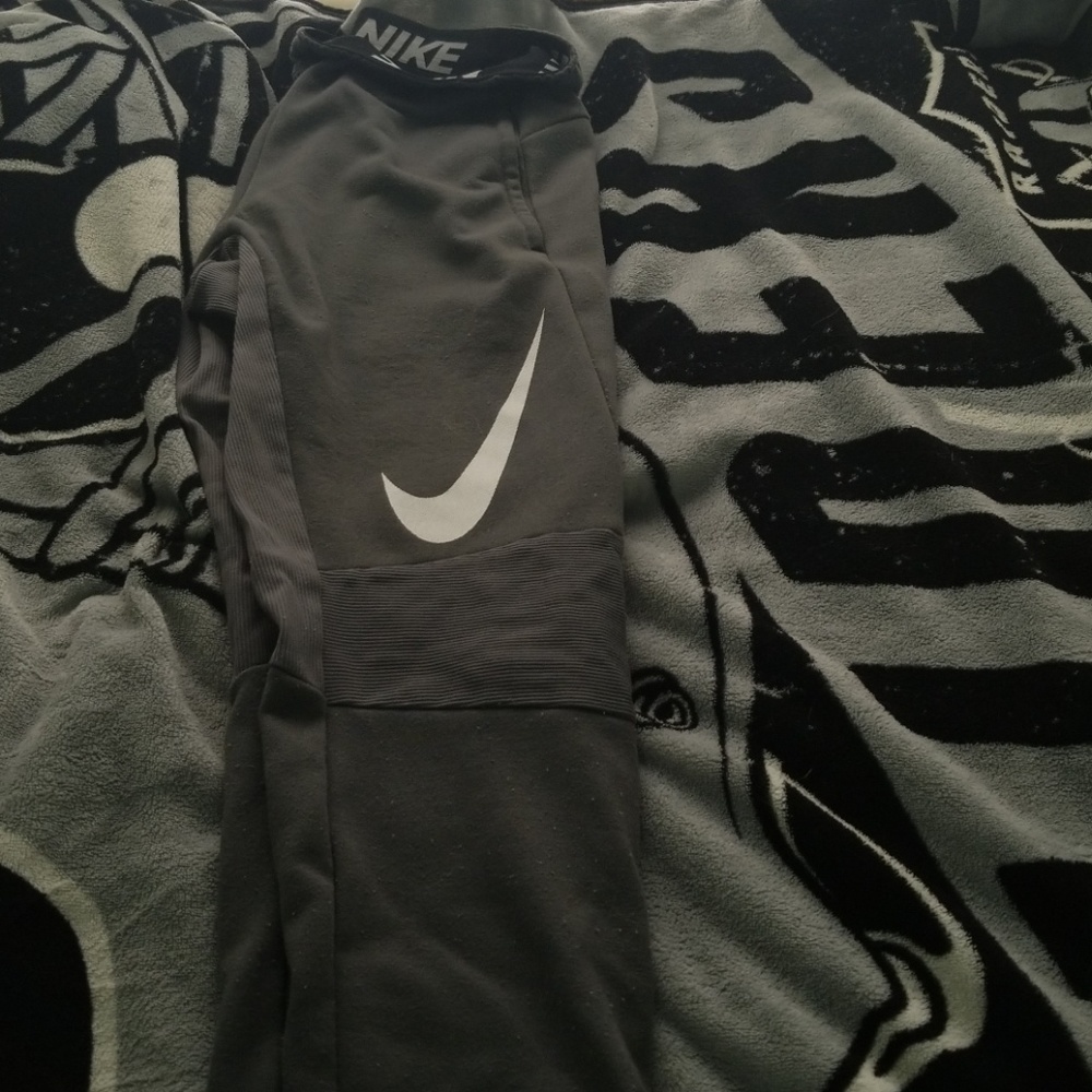 Nike joggers